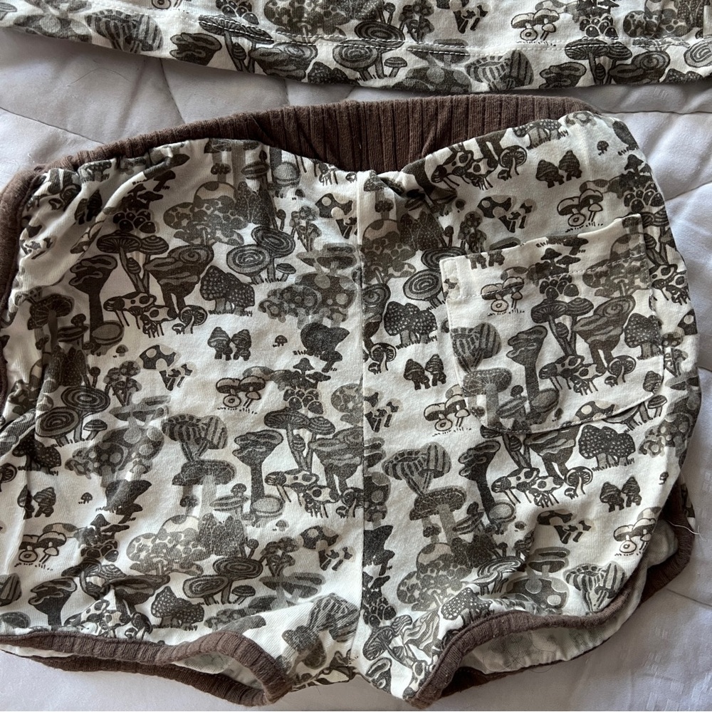 Kate Quinn Ringer Tee/Retro Short Set - 7y - Picture 5 of 5